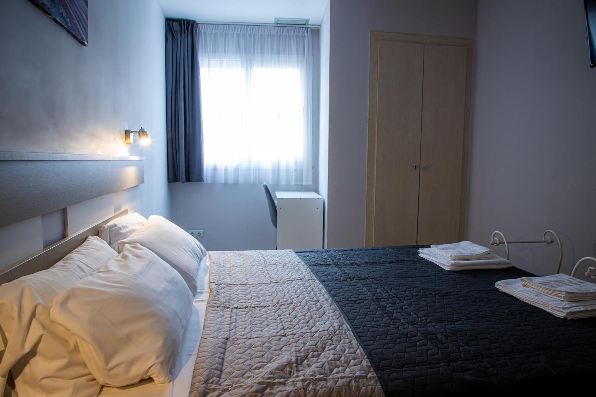 Apartamentos Comfort Calella Exterior foto